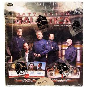   Battlestar Galactica Season 3 Hobby Box (2008 Rittenhouse) Toys