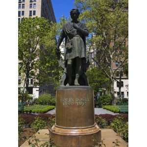 Edwin Booth Statue in Gramercy Park, New York City, New York, USA 