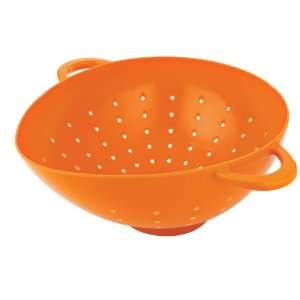 Mario Batali 5 Quart Colander, Persimmon 