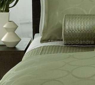 Hotel Collection Ovals QUEEN Quilted Coverlet Solid Green Quilt  