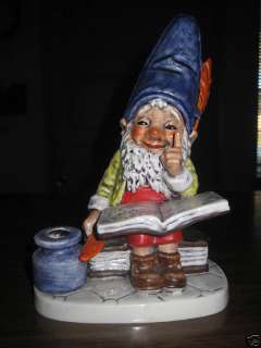 GOEBEL CO BOY GNOME BOB THE BOOKWORM HUMMEL FIGURINE  