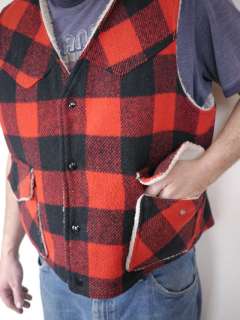   1960s BUFFALO PLAID Faux Shearling HUNTING Mens VEST USA  