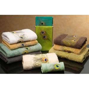    Anali Peacock Four Linen Guest Towels 14x21 in