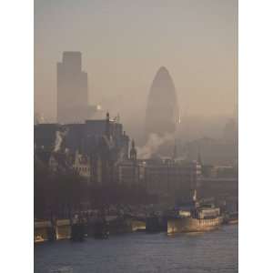 Early Morning Fog Hangs over the City of London Skyline, London 