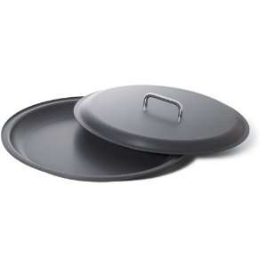   Planet Pizzaware classic pizza pan with trimming lid