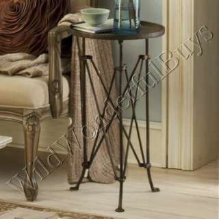 METAL ROUND ACCENT TABLE